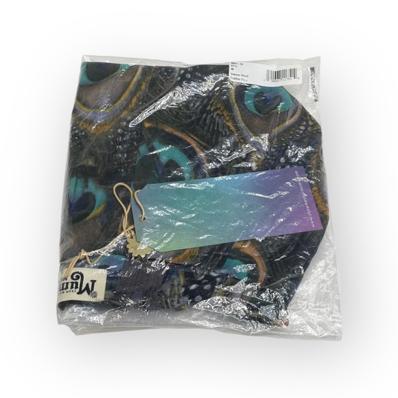 new Show Me Your Mumu ❤︎ Feather Sawyer Shorts ❤︎ Peacock Print Chiffon ❤︎ SMYM - Picture 14 of 17